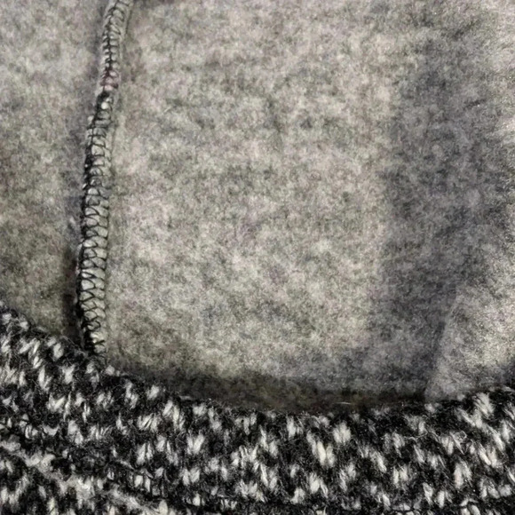 Gap Black/White Tweed Pattern Dress, Fleece feel inside, Size S - Picture 6 of 7